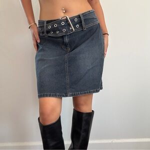 Y2K No Boundaries Belted Mini Skirt with no back pockets